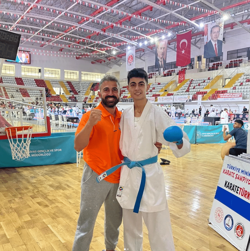 Vanlı Sporcu, Dünya Karate Şampiyonasında Ülkemizi Temsil Edecek