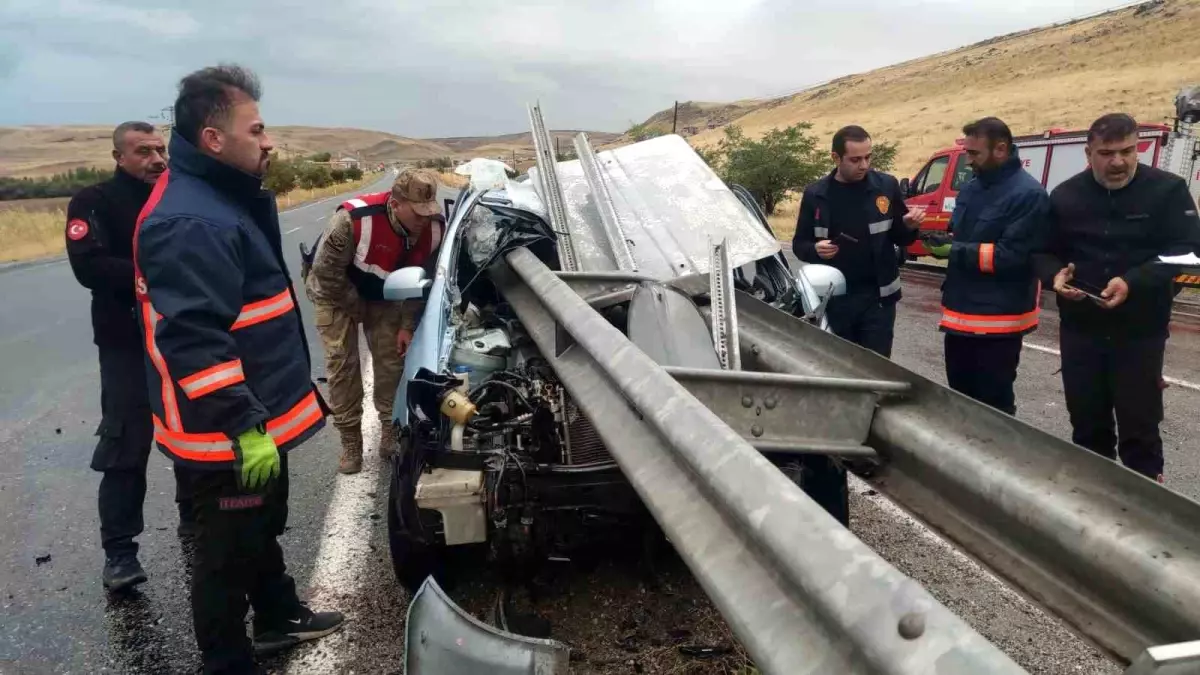 Van’da Bariyer Dehşeti: Sürücü Yaralı