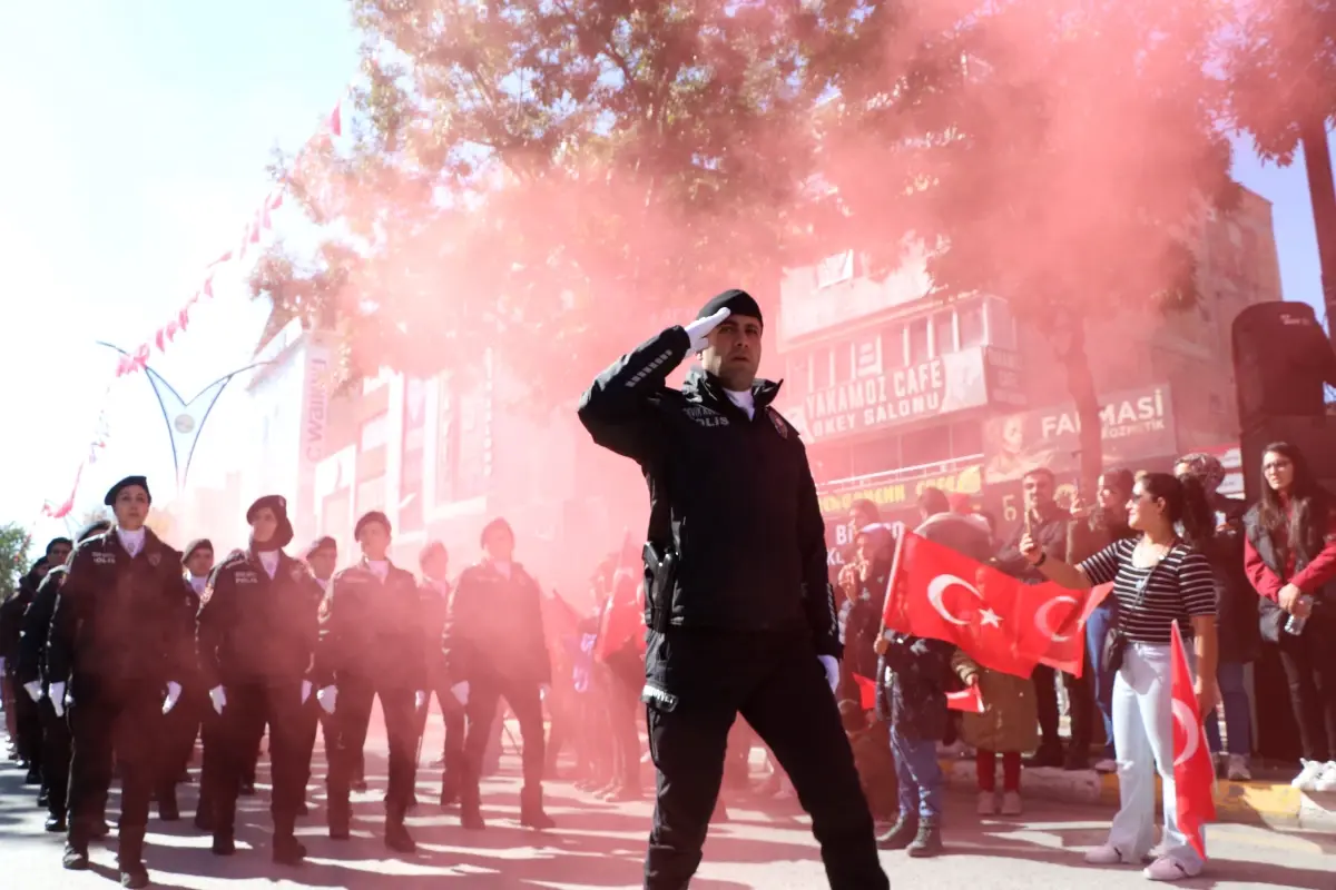 Van'da Cumhuriyet Bayramı Çoşkusu