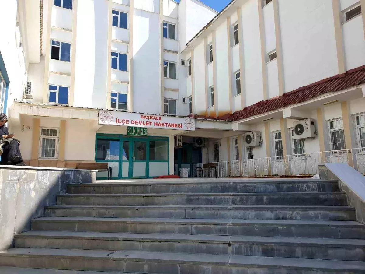 Van’ın Başkale İlçesinde Bir Kişi Elektrik Akımına Kapıldı