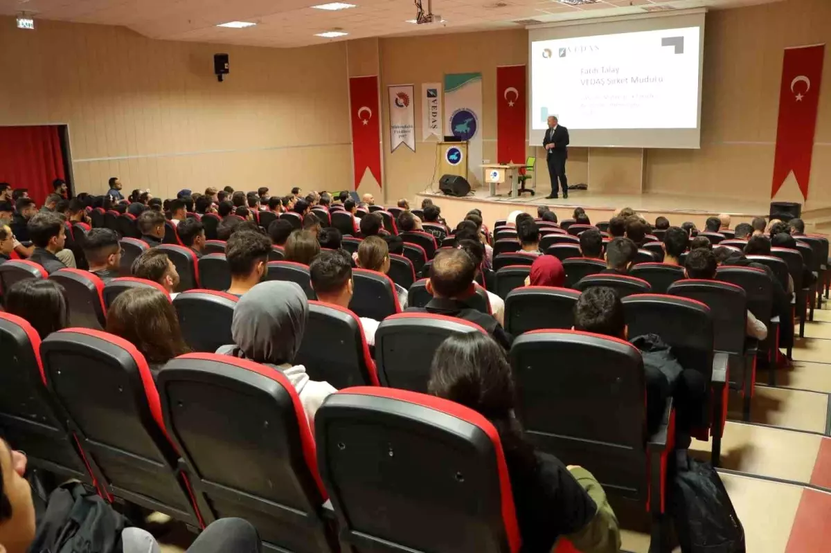 VEDAŞ ve Van YYÜ’den Mühendislik Öğrencilerine Destek