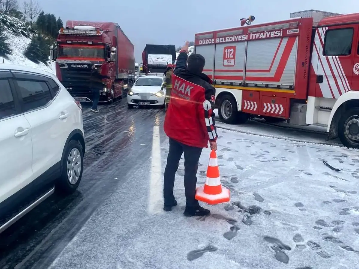 Bolu Tüneli'nde Zincirleme Kaza: Van Hak Arama Kurtarma Ekipleri Yardımda