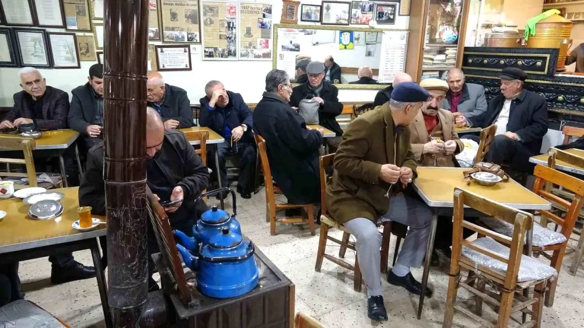 82 Yıllık Çay Evi: Van'da Zaman Yolculuğu