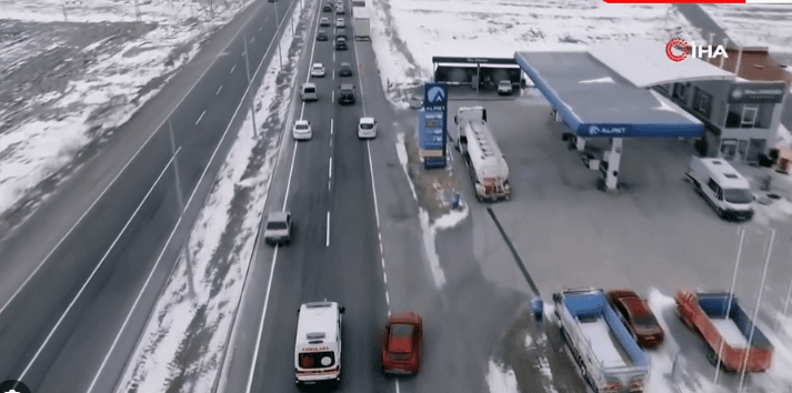 Van'da "Fermuar Sistemiyle Yaşama Yol Ver" Projesi Tanıtıldı