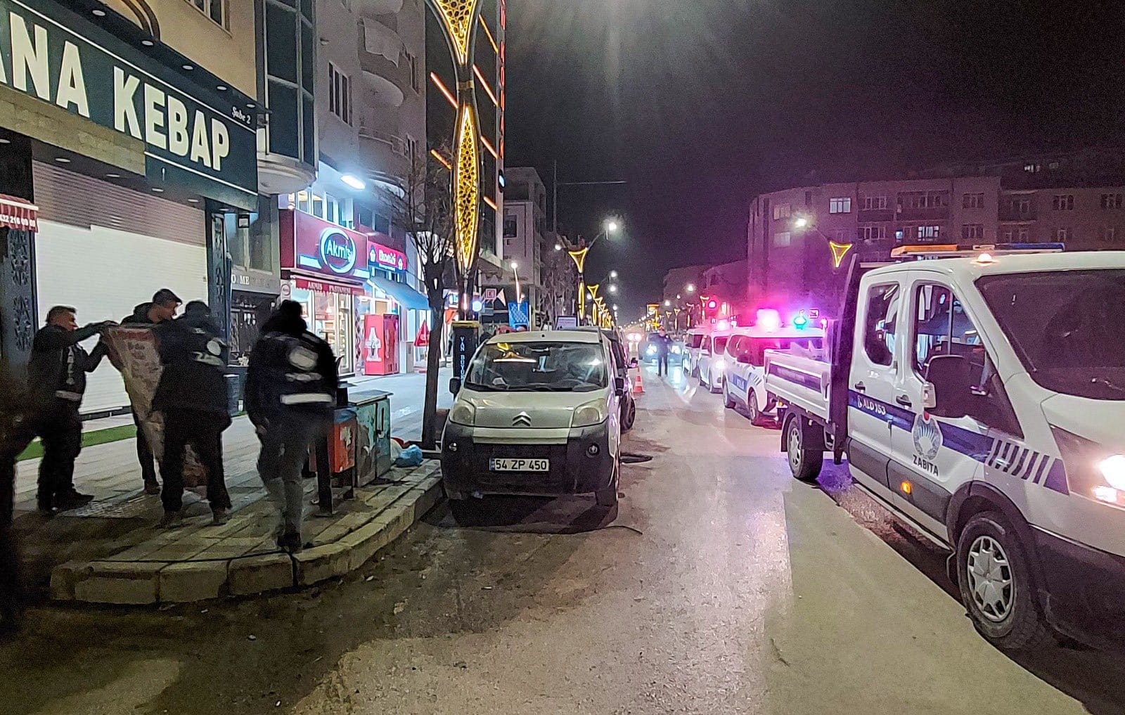 Van'da Kaldırım İşgalleri Son Bulacak mı!