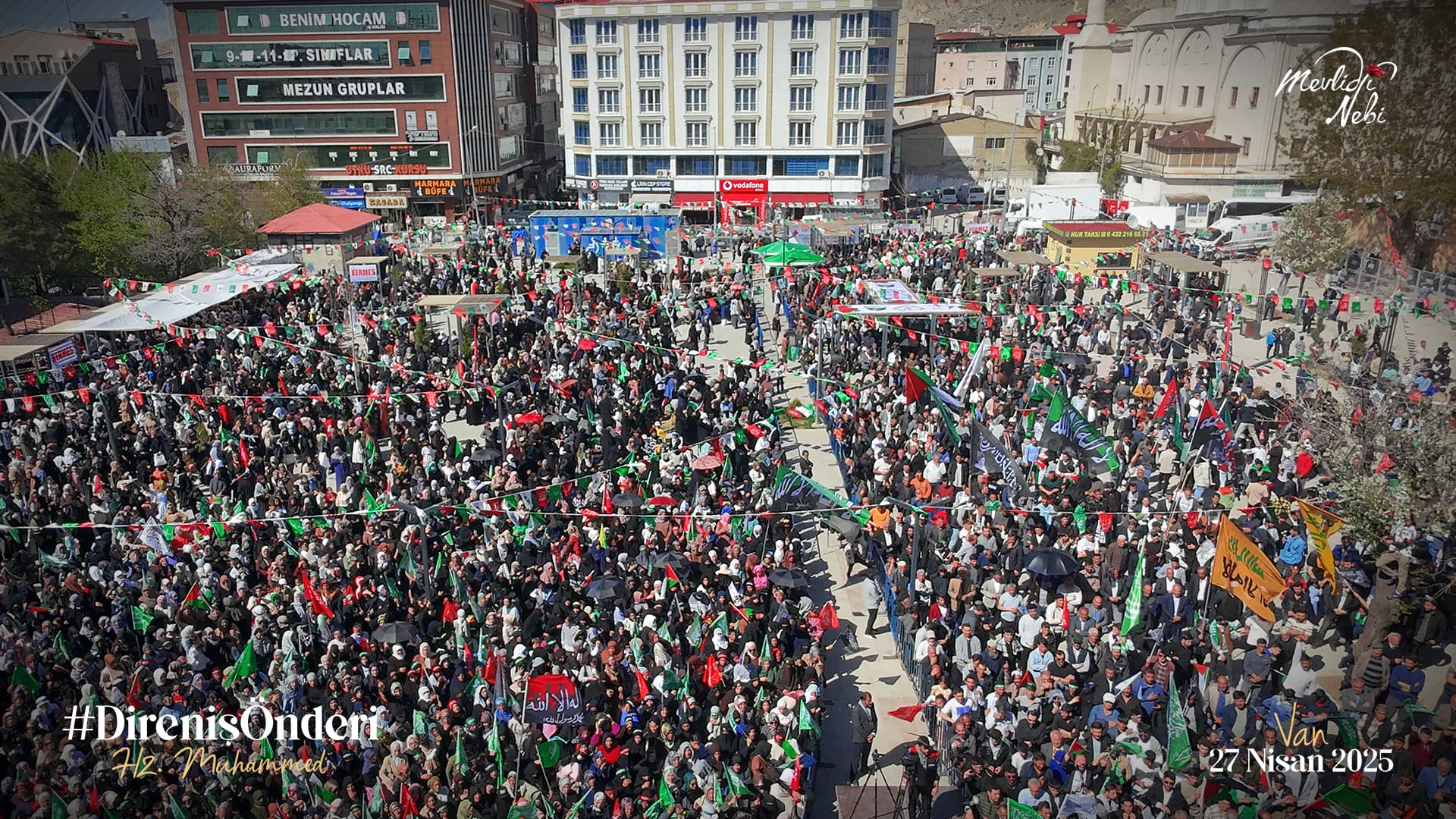 Van Kent Meydanı’nda Mevlid-i Nebi Coşkusu: Ümmete Direniş ve Birlik Çağrısı