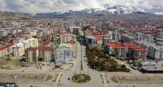 Van'da Sırrı Süreyya Önder’in Adı Yaşatılacak!