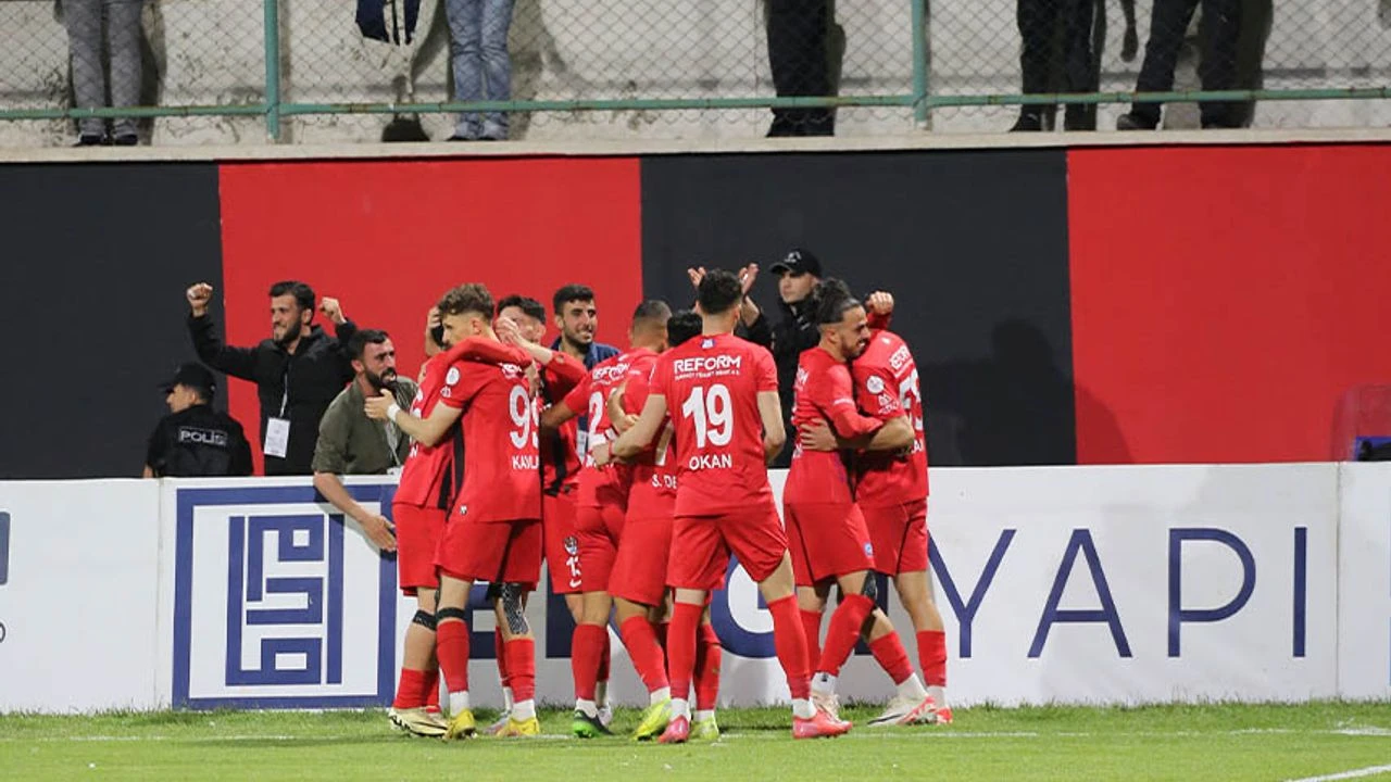 Vanspor’a İlk Maç İçin Seyircisiz Oynama ve Para Cezaları!