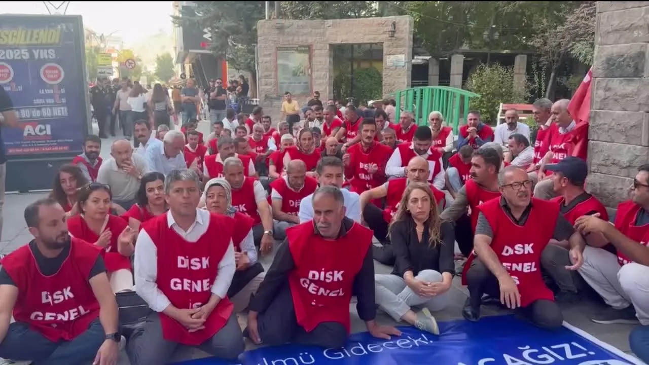 Van’da 223 İşçi için 19 Gündür Protestolar devam ediyor